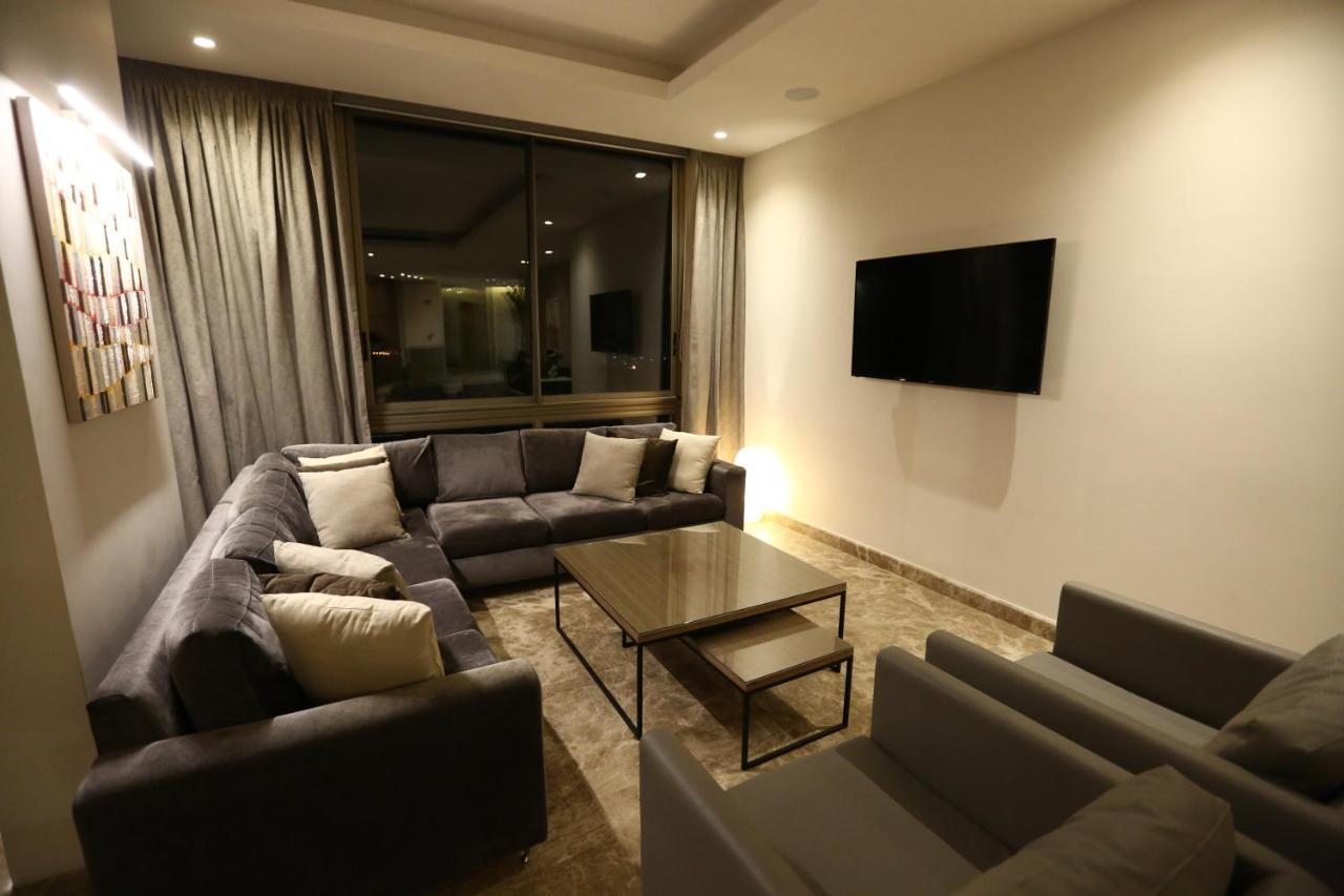 The Ray Hotel And Studios Beirut Esterno foto