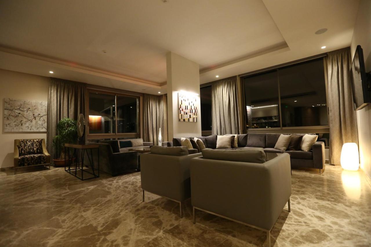 The Ray Hotel And Studios Beirut Esterno foto