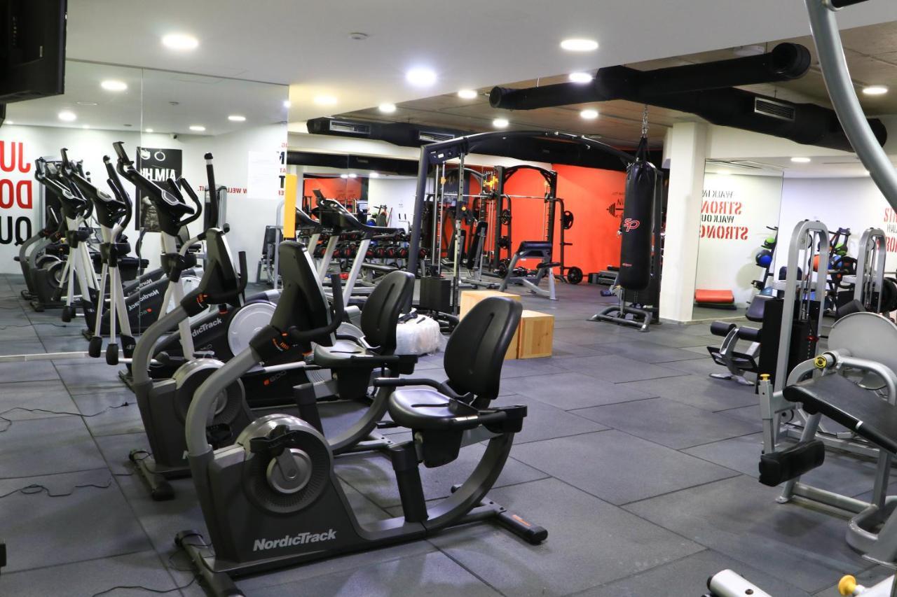 The Ray Hotel And Studios Beirut Esterno foto