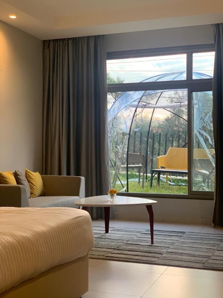 The Ray Hotel And Studios Beirut Esterno foto