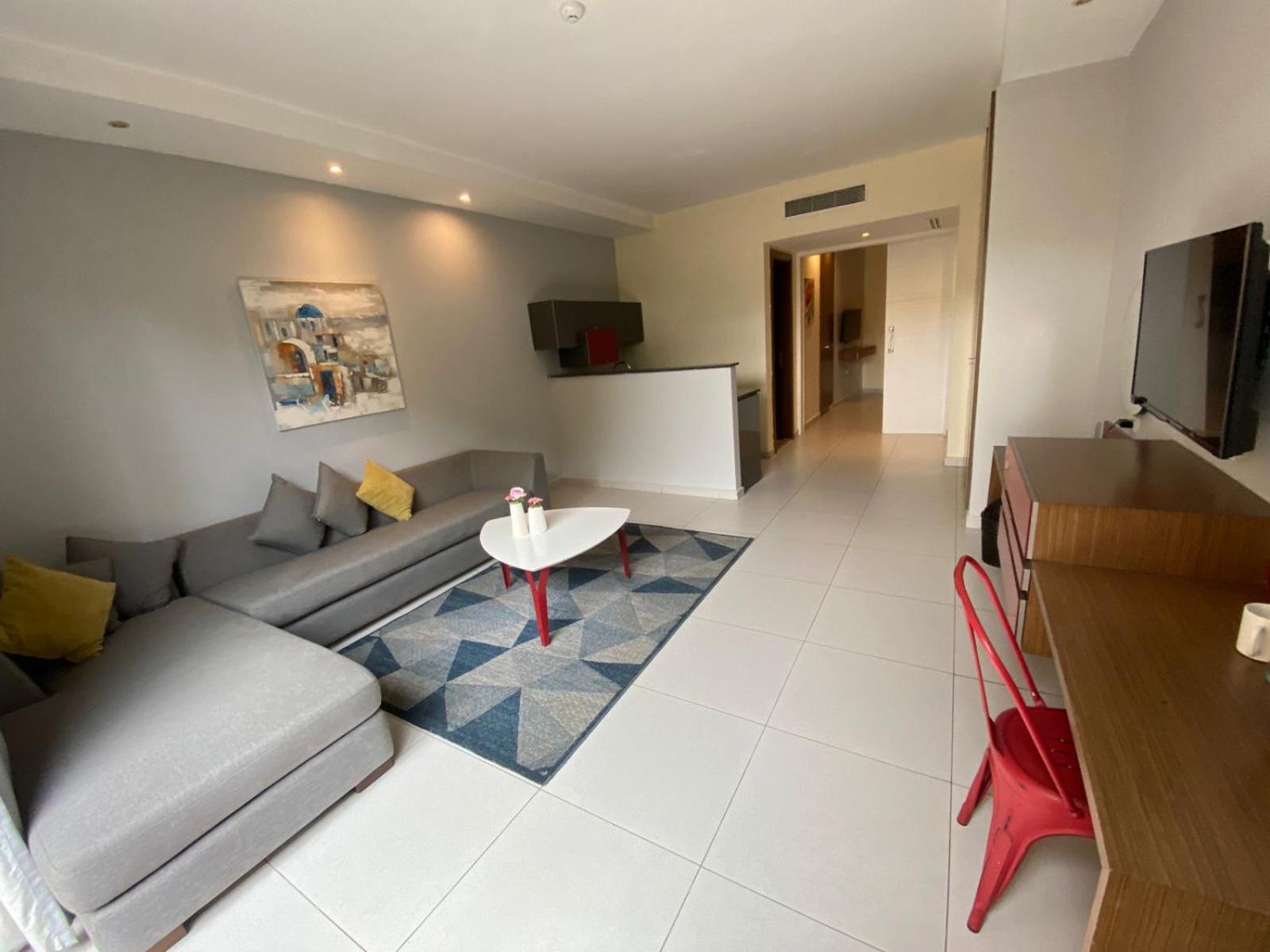 The Ray Hotel And Studios Beirut Esterno foto