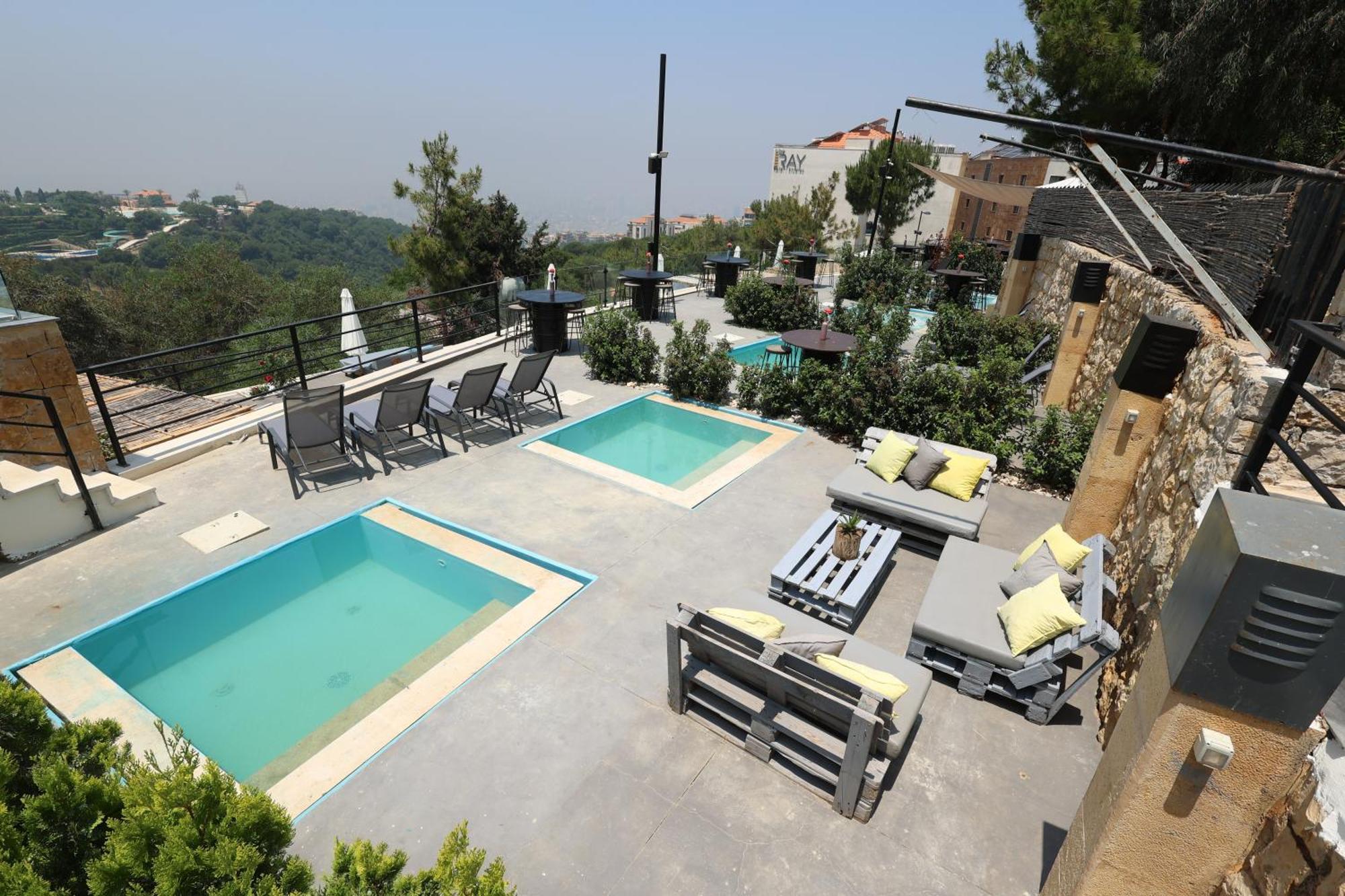 The Ray Hotel And Studios Beirut Esterno foto