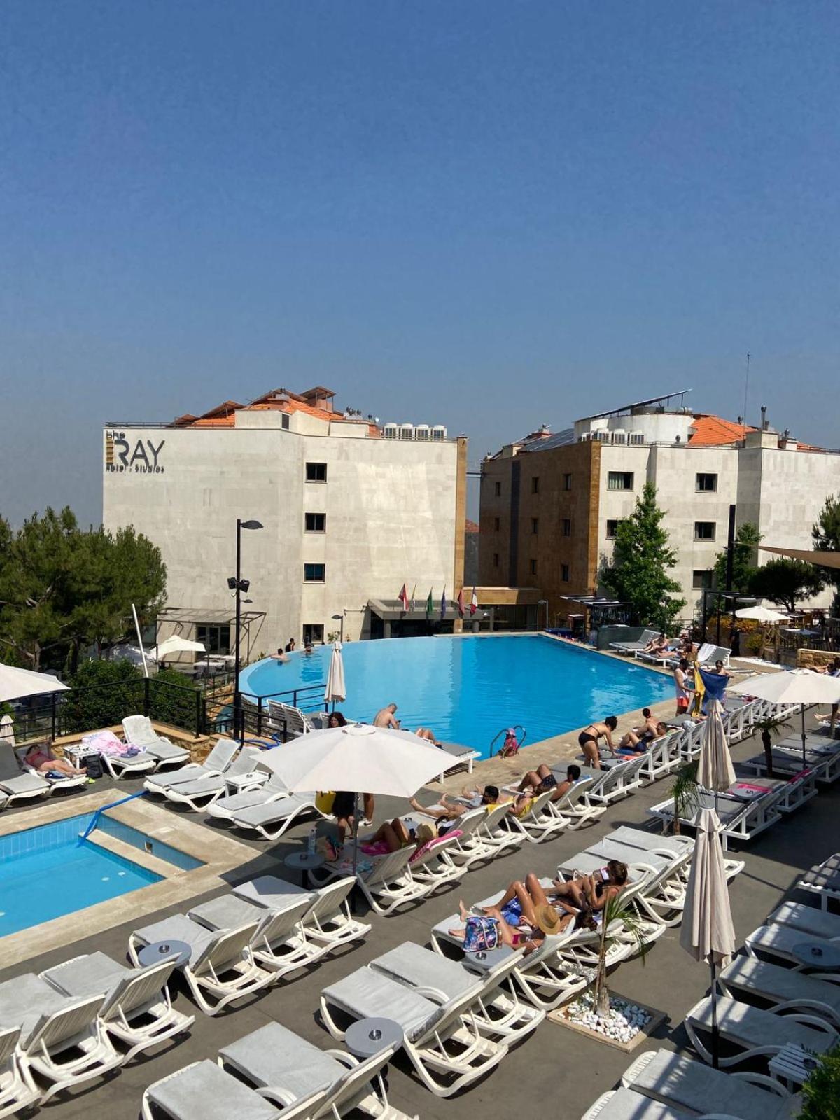 The Ray Hotel And Studios Beirut Esterno foto