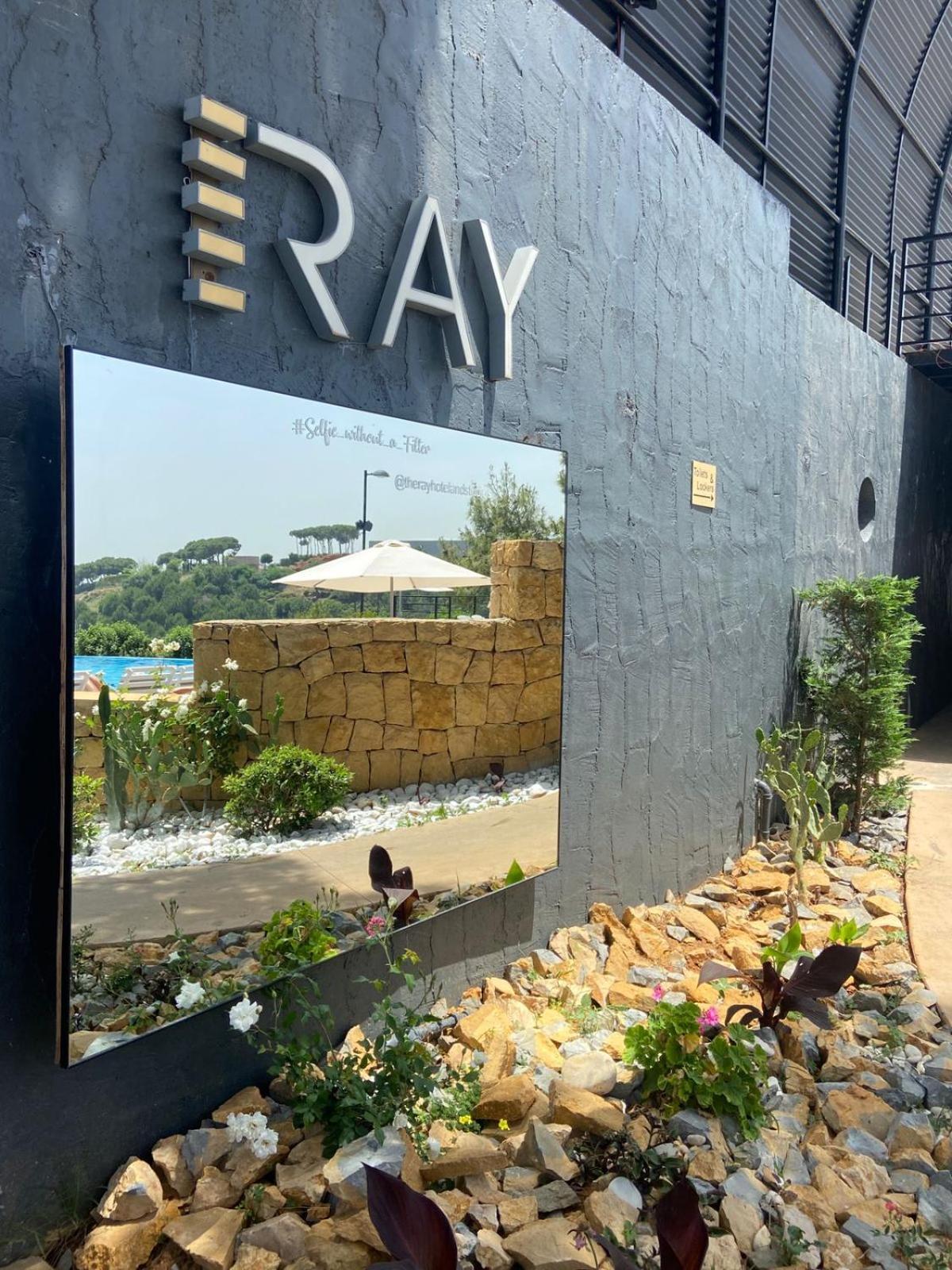 The Ray Hotel And Studios Beirut Esterno foto