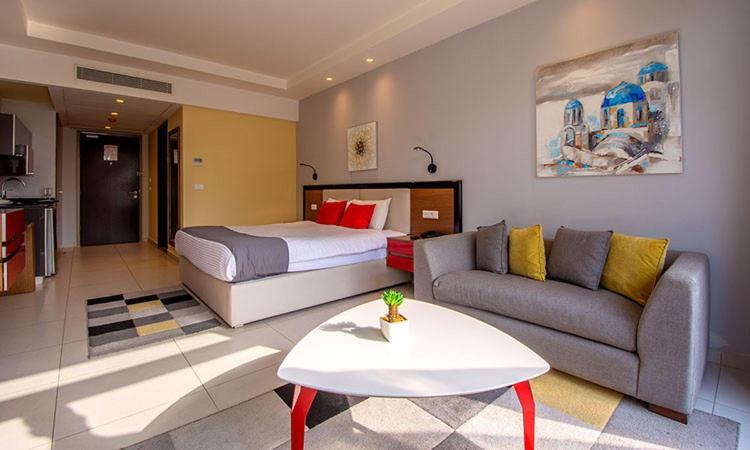 The Ray Hotel And Studios Beirut Esterno foto