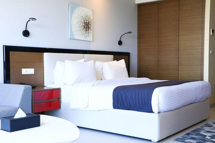 The Ray Hotel And Studios Beirut Esterno foto